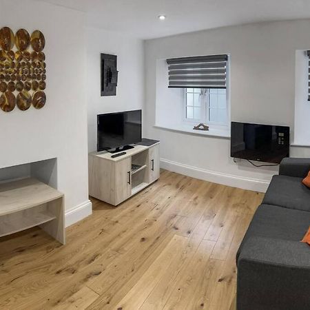 Cosy 1-Bdr W/ Free Parking In Central Reading Bagian luar foto
