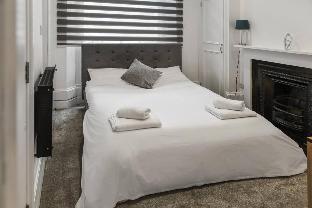Cosy 1-Bdr W/ Free Parking In Central Reading Bagian luar foto